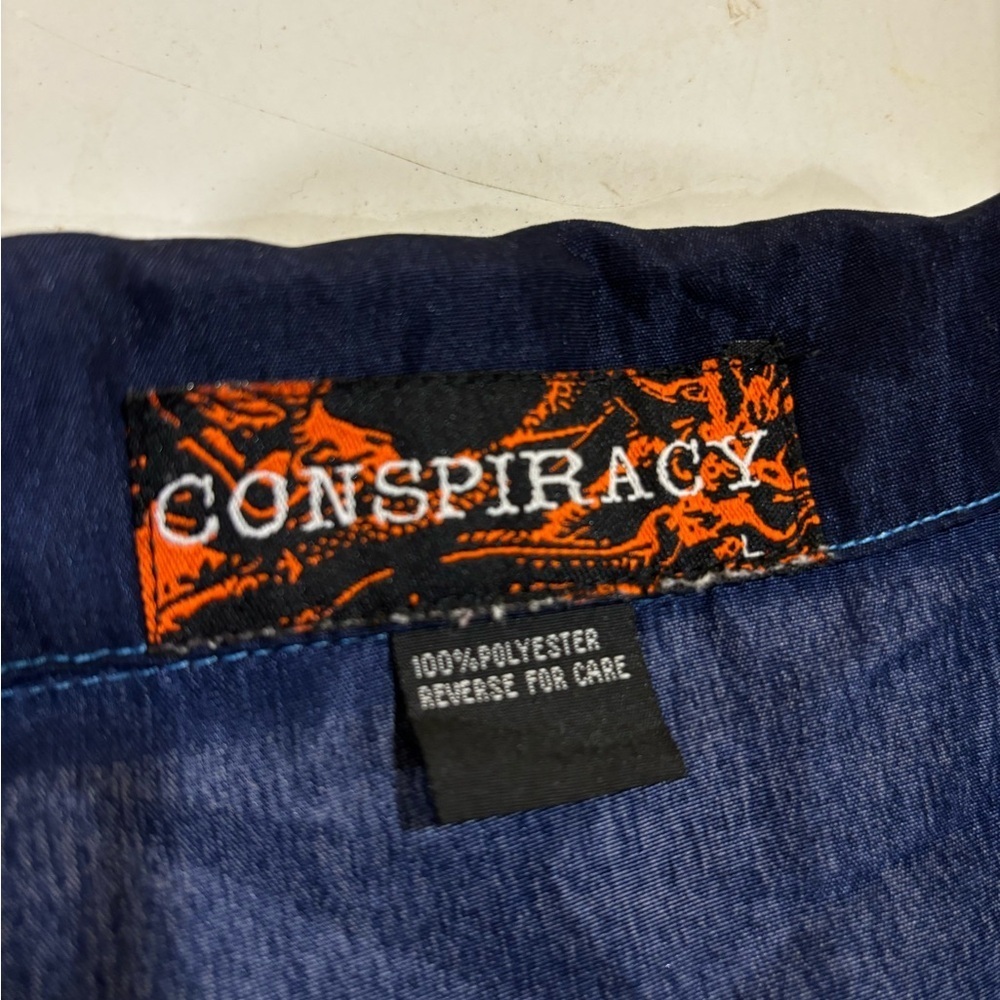 Vintage Y2K Dragon Graphic Button Up Shirt - Picture 4 of 4
